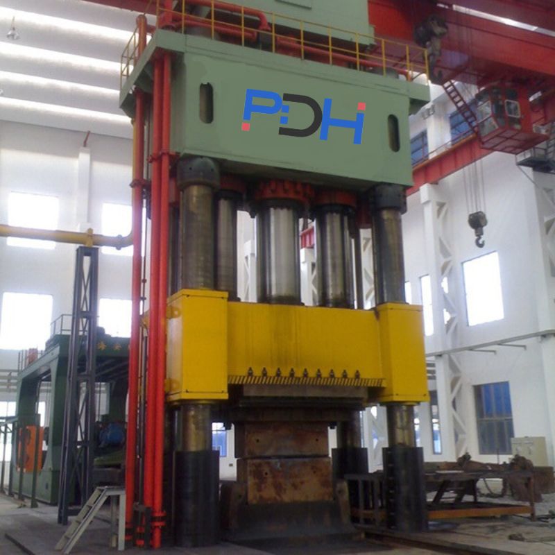 pressa per forgiatura libera pdh