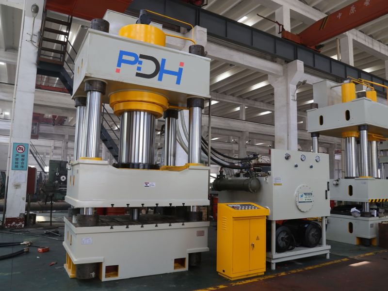 pressa per la miscelazione di stampi in lamiera pdh