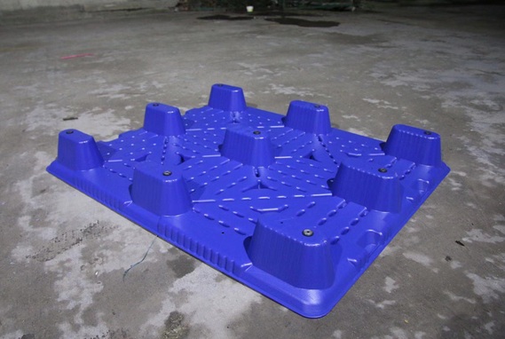stampaggio di pallet di plastica