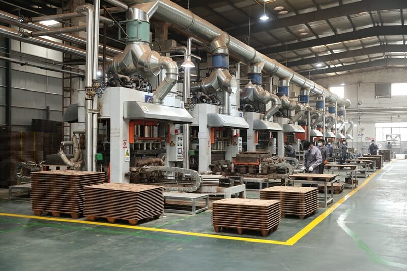 wood pallet hot-press molding machine
