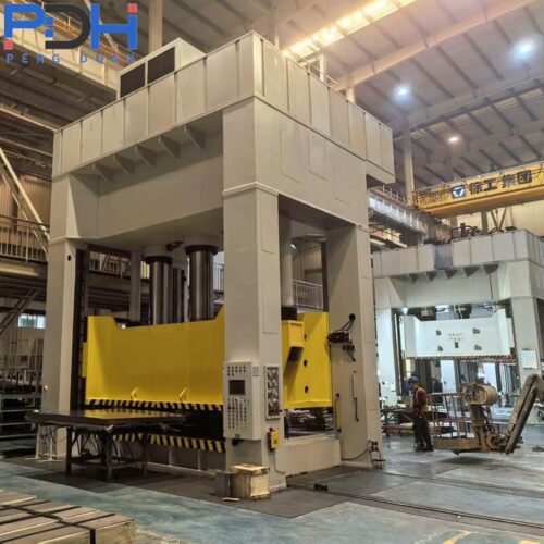 800 tonluk konteyner paneli hidrolik presi