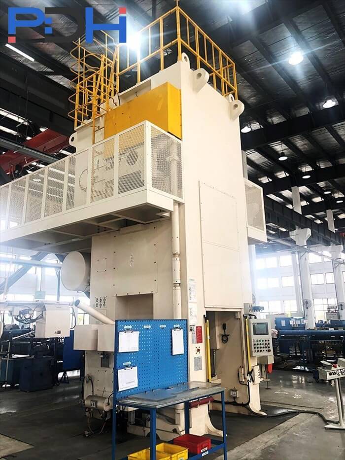 hydraulic cold forging press