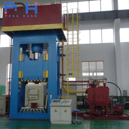 presse hydraulique de forgeage à chaud